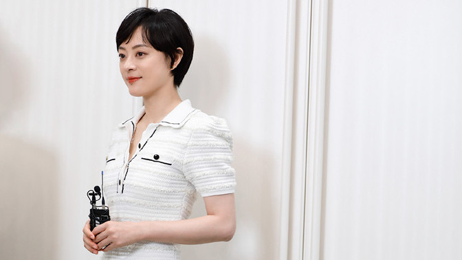 孙俪|孙俪这身材太吃亏，穿小翻领短裙没有曲线，“一马平川”没高级感