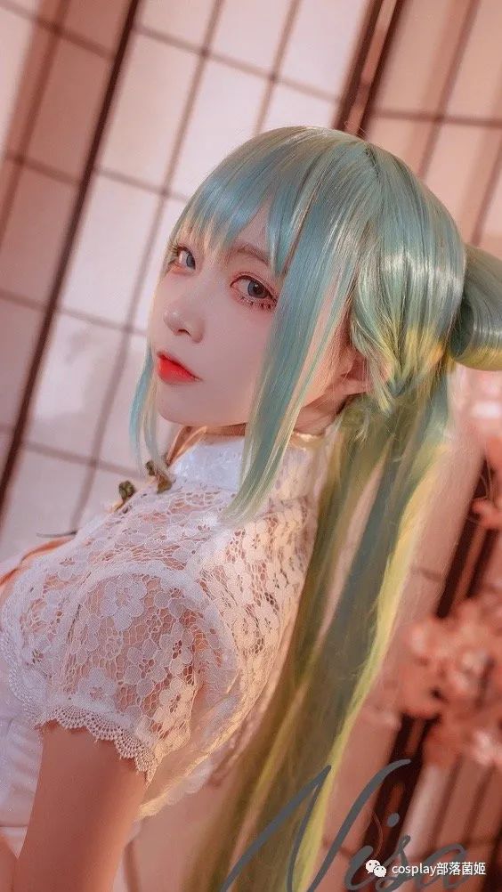 初音未来|cos：初音未来旗袍私房cos正片@二佐