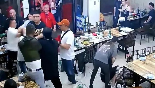 杨少华|91岁相声表演艺术家杨少华罕见动怒：打人者应该千刀万剐！