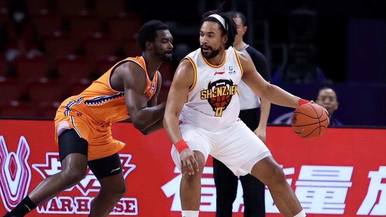 贾利尔·奥卡福|经验教训！千万别找那些刚刚被NBA淘汰的外援！