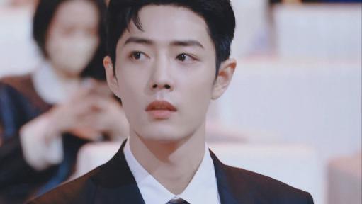 肖战|肖战上全球最帅榜第一，知名编剧发3篇文章嘲讽，称：你要脸吗？