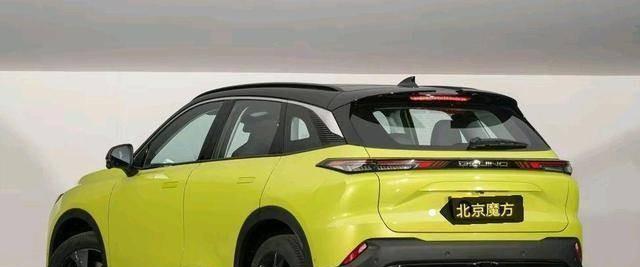 华为鸿蒙系统|最亲民的“华为”SUV!配鸿蒙OS车机流畅度拉满,仅10.29万起