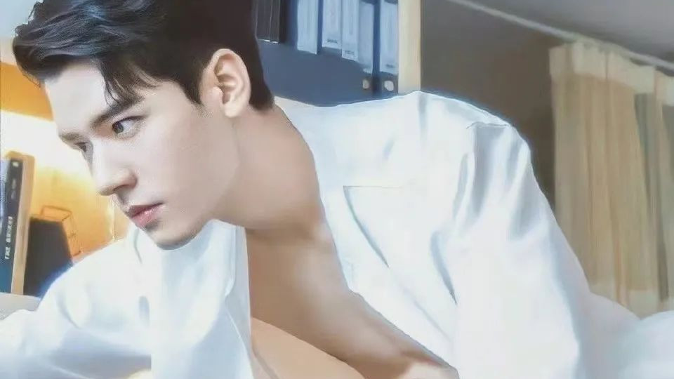 龚俊|当得了白衣少年也可荷尔蒙爆棚大杀四方，龚俊还真是纯欲男星呀