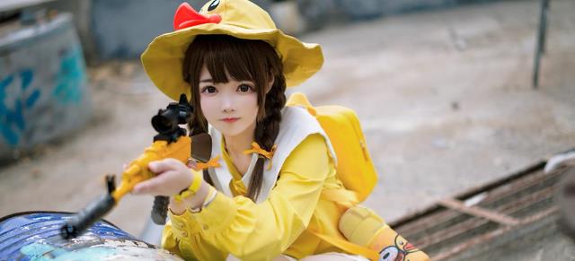 漫展|首个被判刑的福利姬，小尤奈不仅没有收敛，在外网更加放飞自我