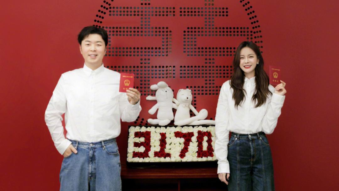 沈梦辰|沈梦辰领结婚证啦！主动追求杜海涛，失恋患厌食症，她付出了太多