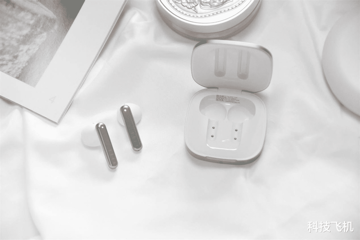 蓝牙耳机|一款适合女生且不到200元的高颜值耳机----FIIL Key无线蓝牙耳机
