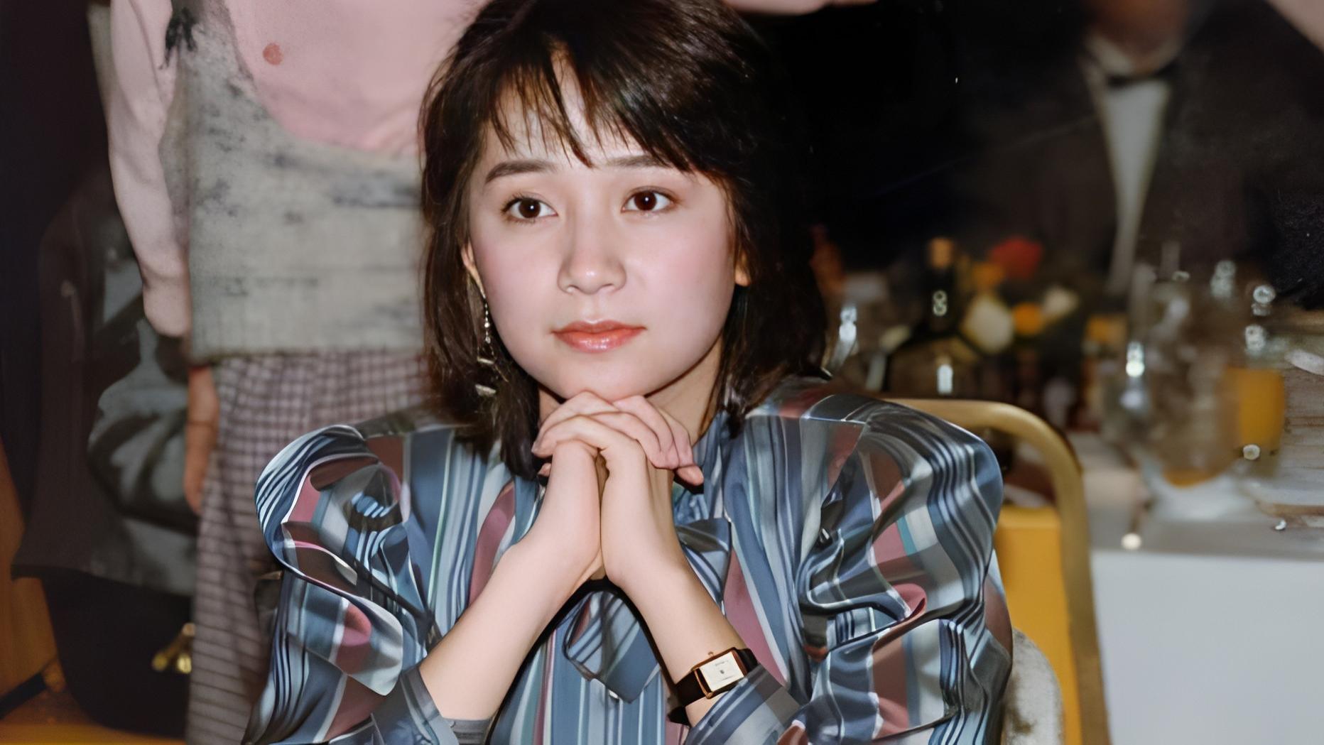 高圆圆|6位女明星的妈妈，比女儿更好看，气质果然优先于容貌