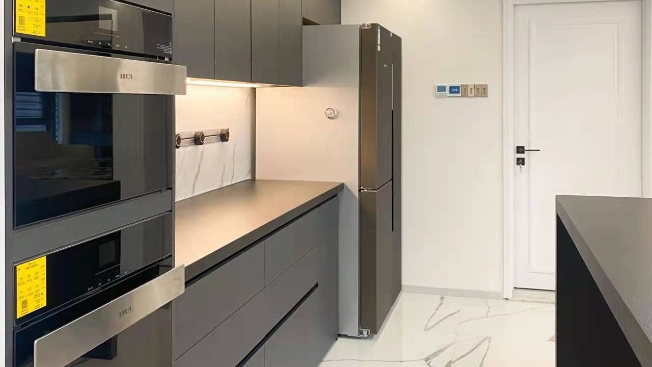 爱格U702，断货王的颜值就是香