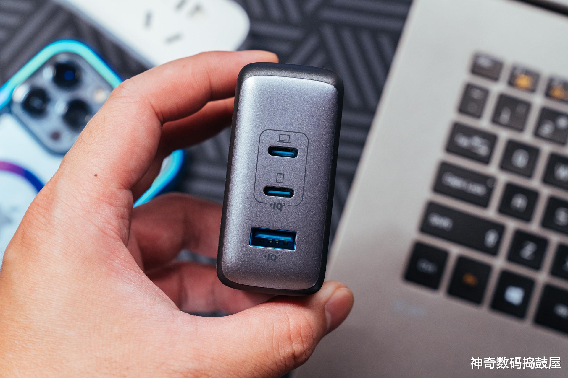 |简洁条理,如何布置自己的办公桌面:轻办公好物分享