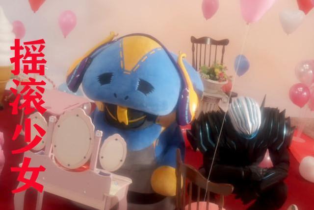 acgn漫评|假面骑士利维斯33话致敬前作，贝尔是维斯父亲，小樱才是真主角