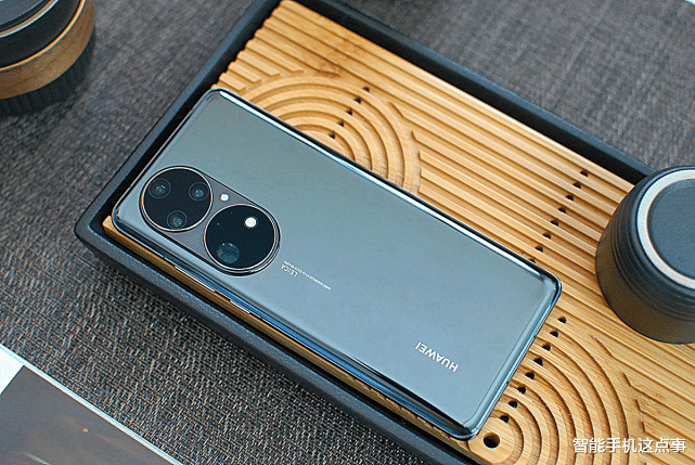 华为荣耀|荣耀“P系列”遭曝光:8月登场,或对标华为P系列