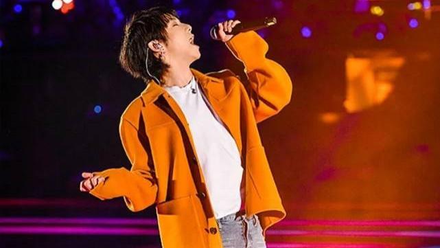 华晨宇|华晨宇再传绯闻！他又让人失望了