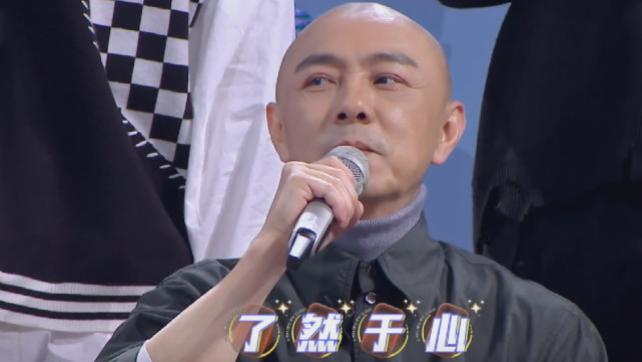 |关于抱拳礼的讲究，张卫健赵文卓各有一说，您认为哪种更有道理？