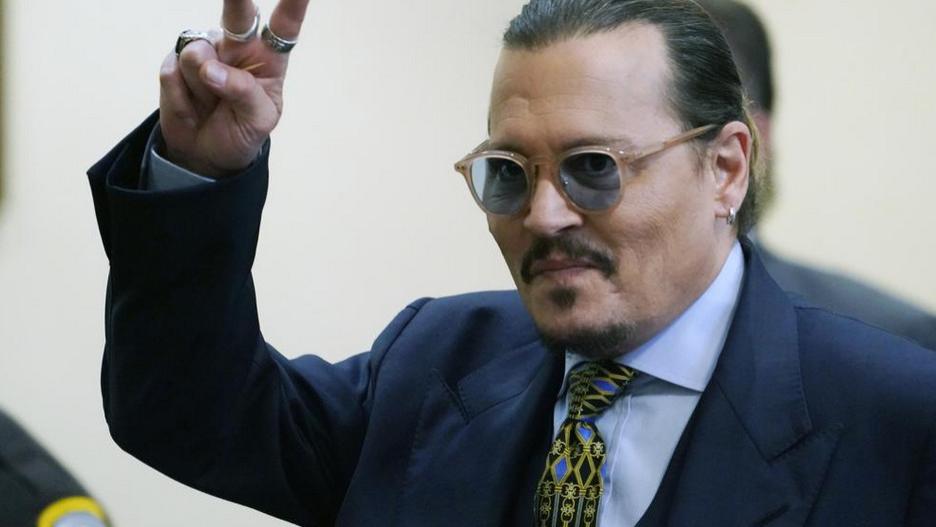 约翰尼·德普|约翰尼·德普告前妻获1500万美元赔偿, 双发发表声明