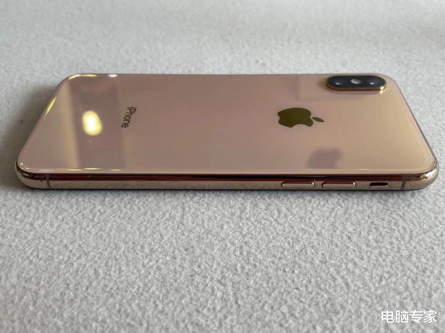 |手机不小心进水了应该如何紧急处理？又该怎么维修？