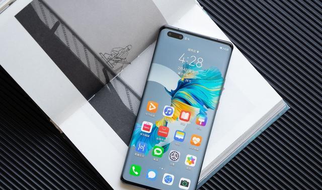 华为mate|华为Mate50X:16G+512G+5000mAh大电池,要打翻身仗