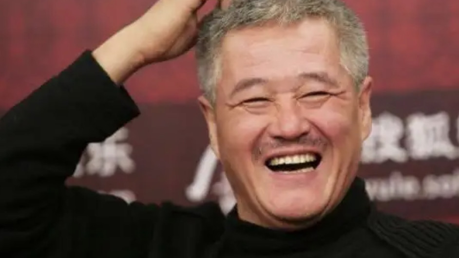 赵本山|本山传媒经营项目揭秘，从农民到身家300亿，赵本山到底靠什么？