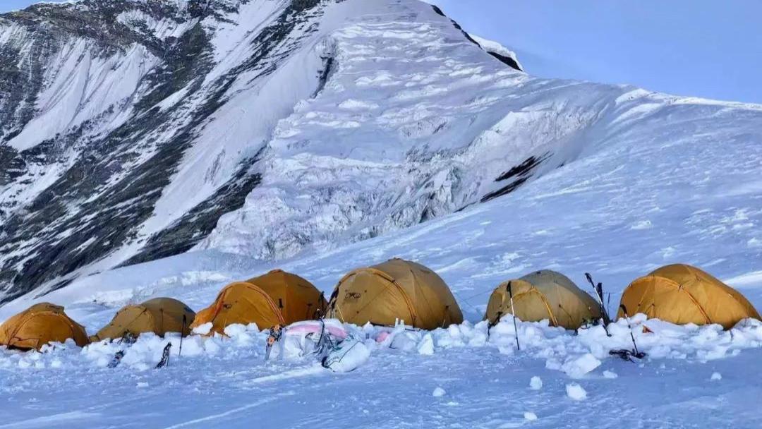 道拉吉里峰|喜讯 | 今年春季首座8000米山峰成功登顶，想象尼泊尔做到了！
