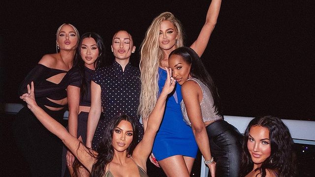 综艺节目|金·卡戴珊的核心圈子聚会，唯独拉萨·皮蓬未到，感情又闹崩了？