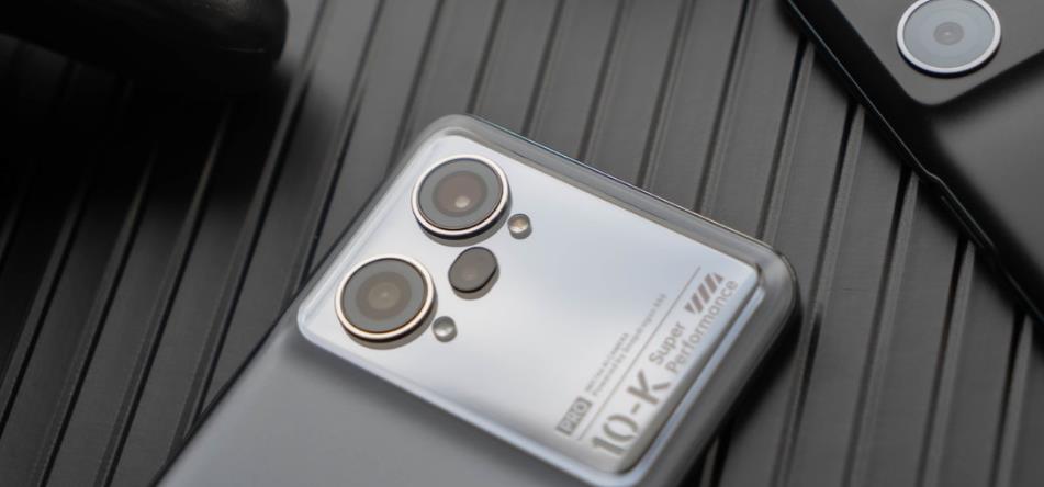 电池|六款超值的12G+256G手机，1899元就能入手一台，长期使用不卡顿