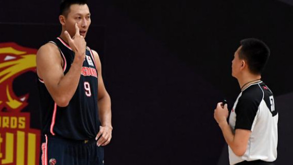 广东男篮|超级黑马崛起！广东男篮又迎来2大对手，杜锋最担心的事来了