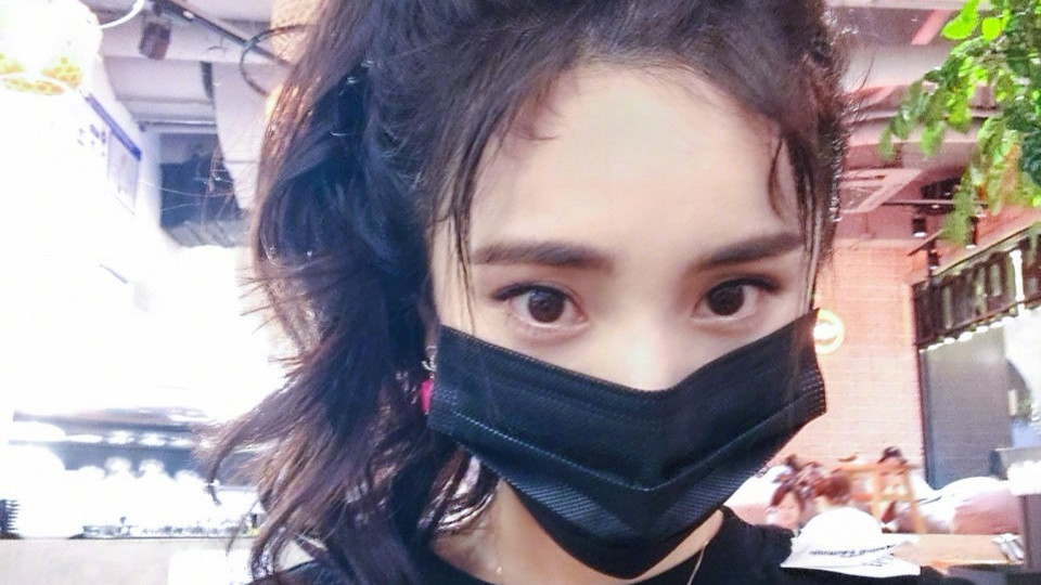 发际线|看似简单的马尾，想好看就得有心机，刘诗诗杨幂的小技巧你值得拥有