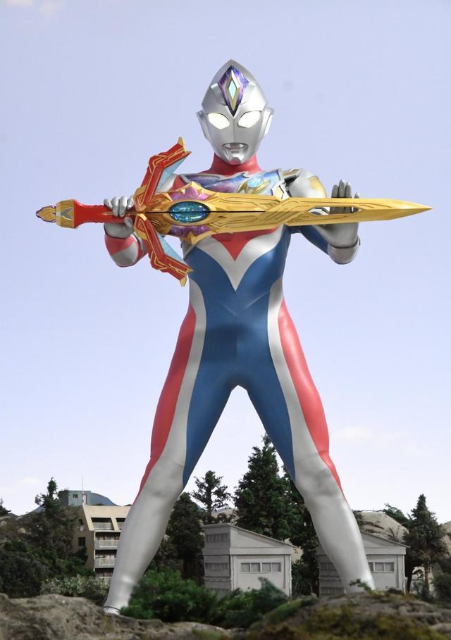 acgn漫评|德凯奥特曼：奥特二重圣剑和幽莎蕾有关，剑悟将迎来客串！