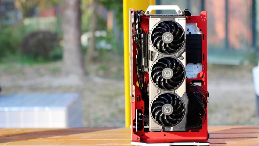 钢铁侠|钢铁侠 工业朋克风格——钢铁匣Nano装机解析