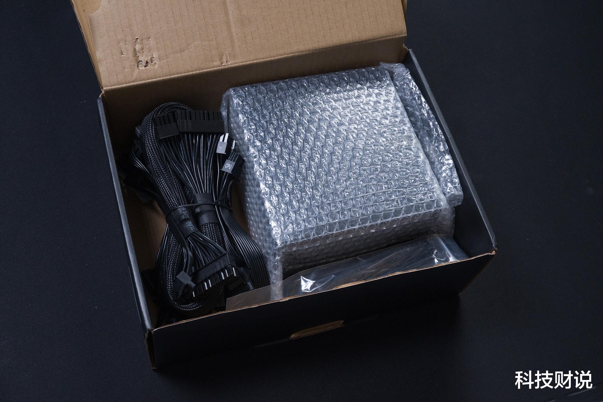 机箱|机箱换“皮肤”?透气还是密闭任我选!德静界静音机箱