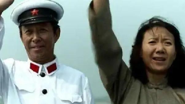 张桂英|父母爱情：张桂英吃粗粮，将细粮让给王振彪，卑微却换不来珍惜！