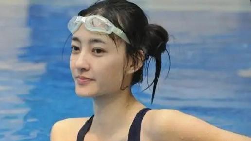 王丽坤|从素颜女神到三线演员，王丽坤只做自己喜欢的事，拍自己喜欢的戏