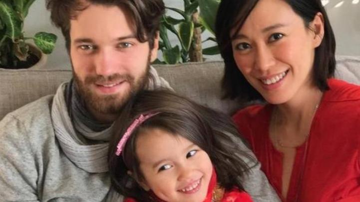 隔离|38岁女星国外确诊，没住院居家隔离！嫁洋老公放弃事业却离婚收场