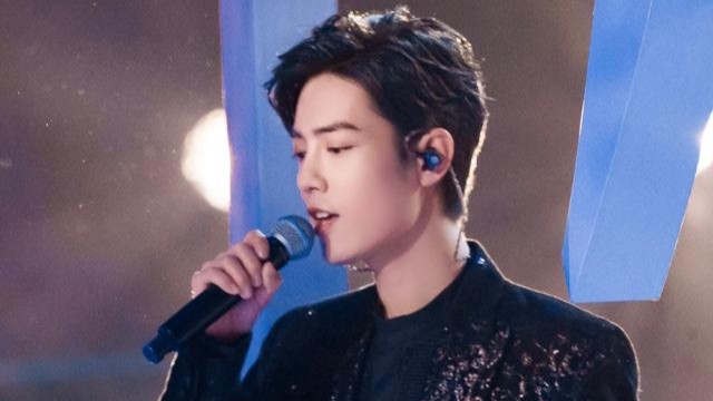 肖战|用网红奶茶消肿，肖战晒《我的解放日志》剧照