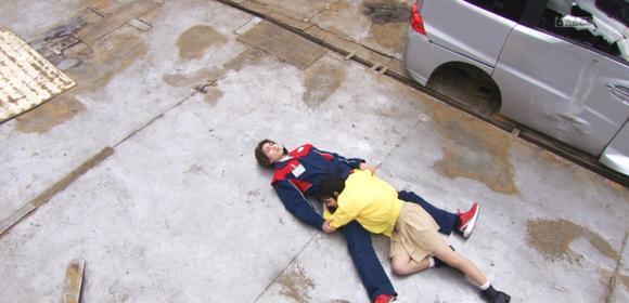 暴太郎战队|暴太郎战队:同为咚王族,次郎和太郎的性格和人生截然不同!