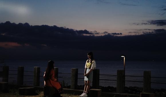 暴太郎战队|暴太郎战队：鬼妹和神秘幽灵相遇，次郎再度迎战村雨鲨！