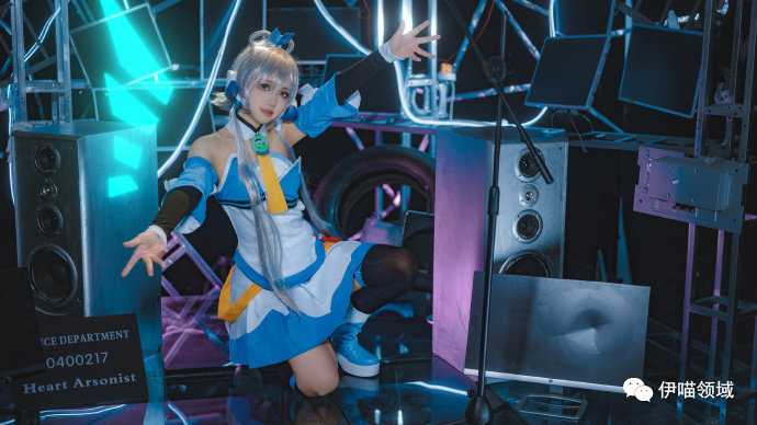 |cos：洛天依v3公式服-9P@蟹子kaniko_AROHA