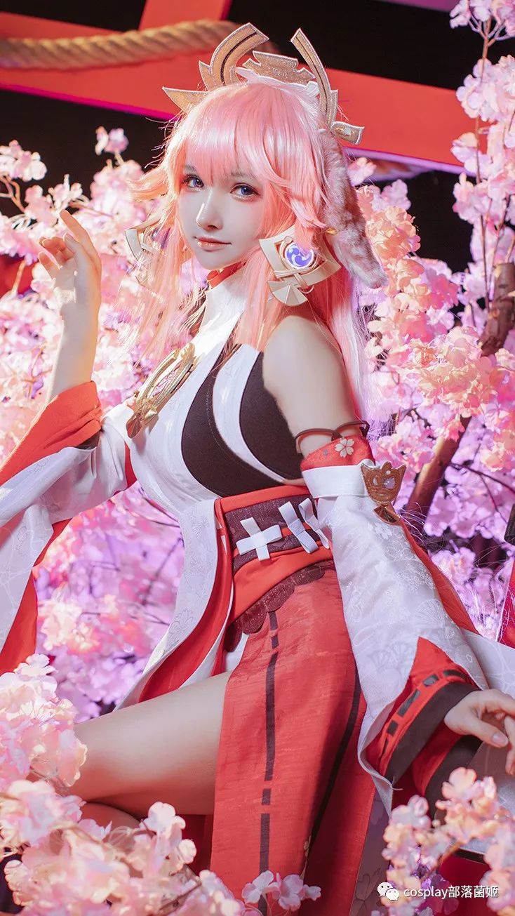 无名小卒救世界|cos:原神屑狐狸八重神子cos正片@小禾