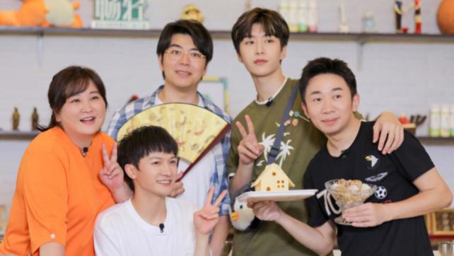 青春环游记|网传《青春环游记》停播，导演和贾玲双双退出，网友：停得好