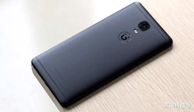 高通骁龙|铁了心要咸鱼翻身?金立P50 Pro面世,网友直呼太真实