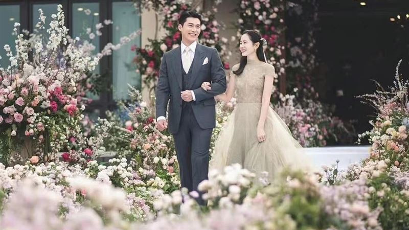 孙艺珍|孙艺珍爆怀孕！甜晒玄彬视角“小腹微凸”藏不住，近照曝光