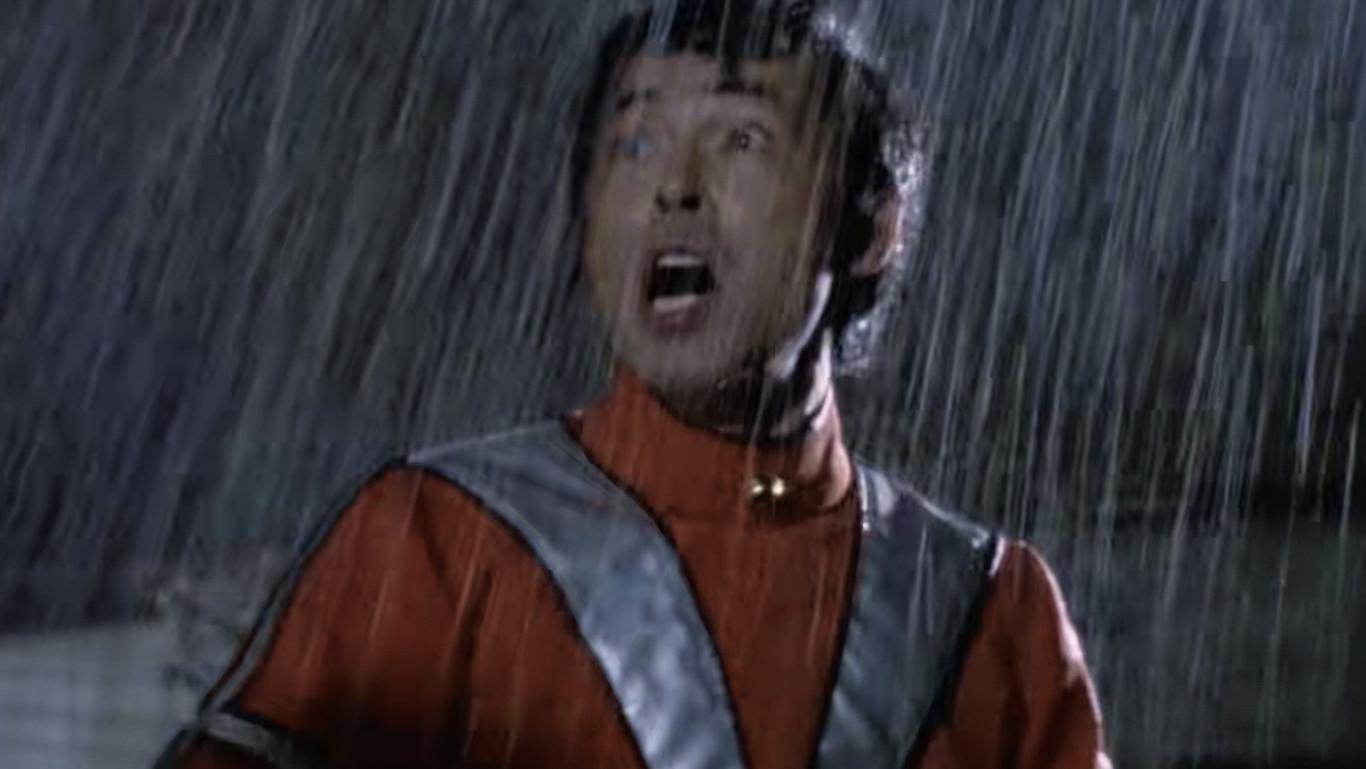 雷欧|奥特曼史上最大胆突破，队员竟被腰斩，奥特曼被瞬间秒杀！