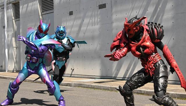 预告|假面骑士revice37话预告爆诞恐龙再登场收集制作最终形态的素材