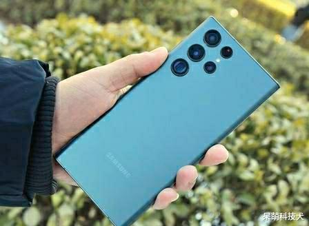 iOS|懂手机的人选三星S22 Ultra,而不是苹果13 Pro Max?