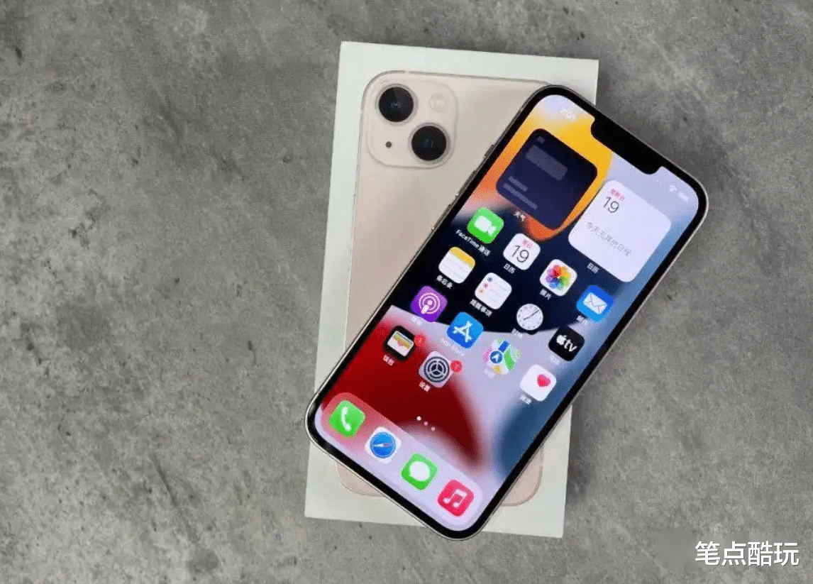 安卓|苹果又赢麻了？如何看待某媒体宣称“近半安卓用户想换iPhone13”？