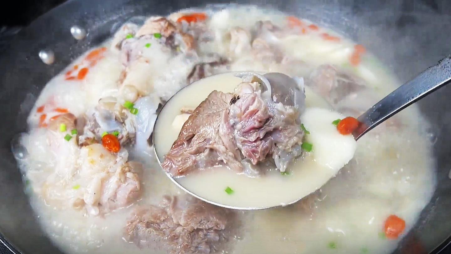 西红柿|推荐适合春天喝的8道汤，每天坚持喝一碗，润燥去火，身体更有劲