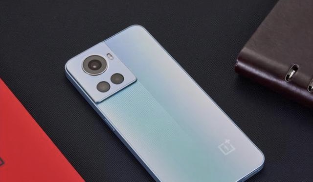 CPU|2022年2000元-2500元手机强烈推荐,下次讲一般推荐的4款机器