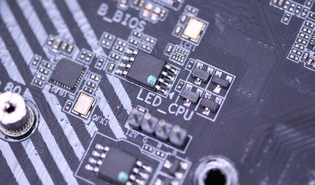 主板|另辟蹊径的高性价比配置!为什么AMD5950X+RX6900XT值得推荐?