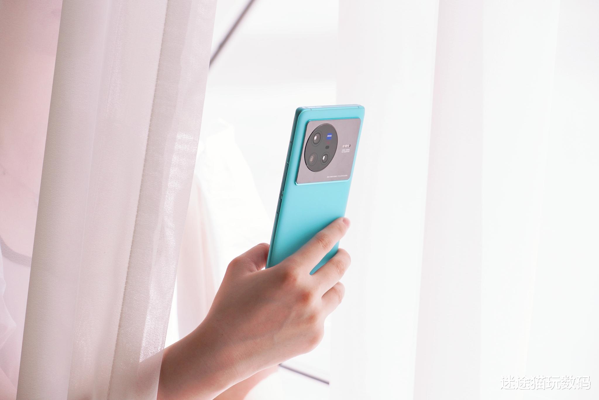 魅族|标准版也有Pro实力,天玑9000+蔡司影像加持,vivo X80上手实测