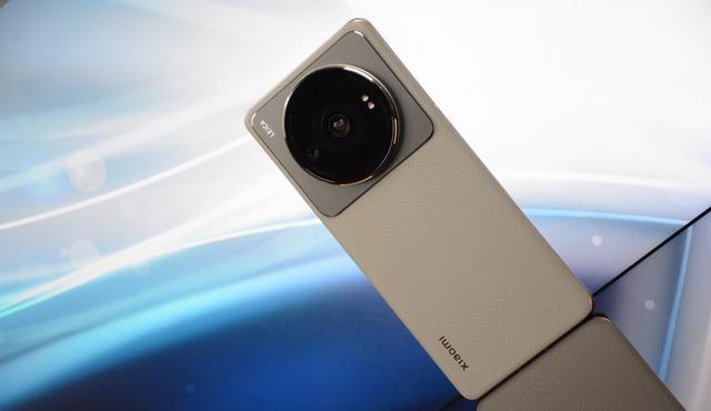 Linux|小米12SUltra首销：徕卡主摄、骁龙8+处理器，或快速售罄
