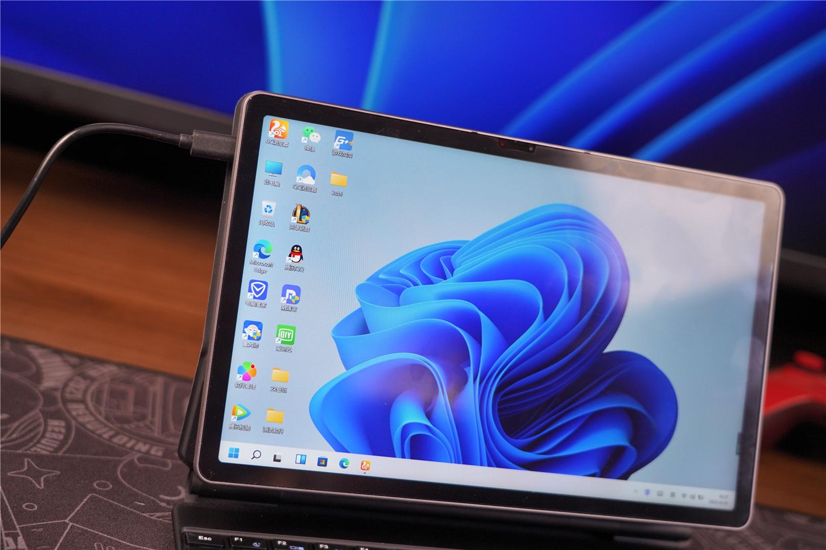 酷比魔方|酷比魔方涅槃之作,跑分80万,这款 iWork GT二合一平板值得考虑